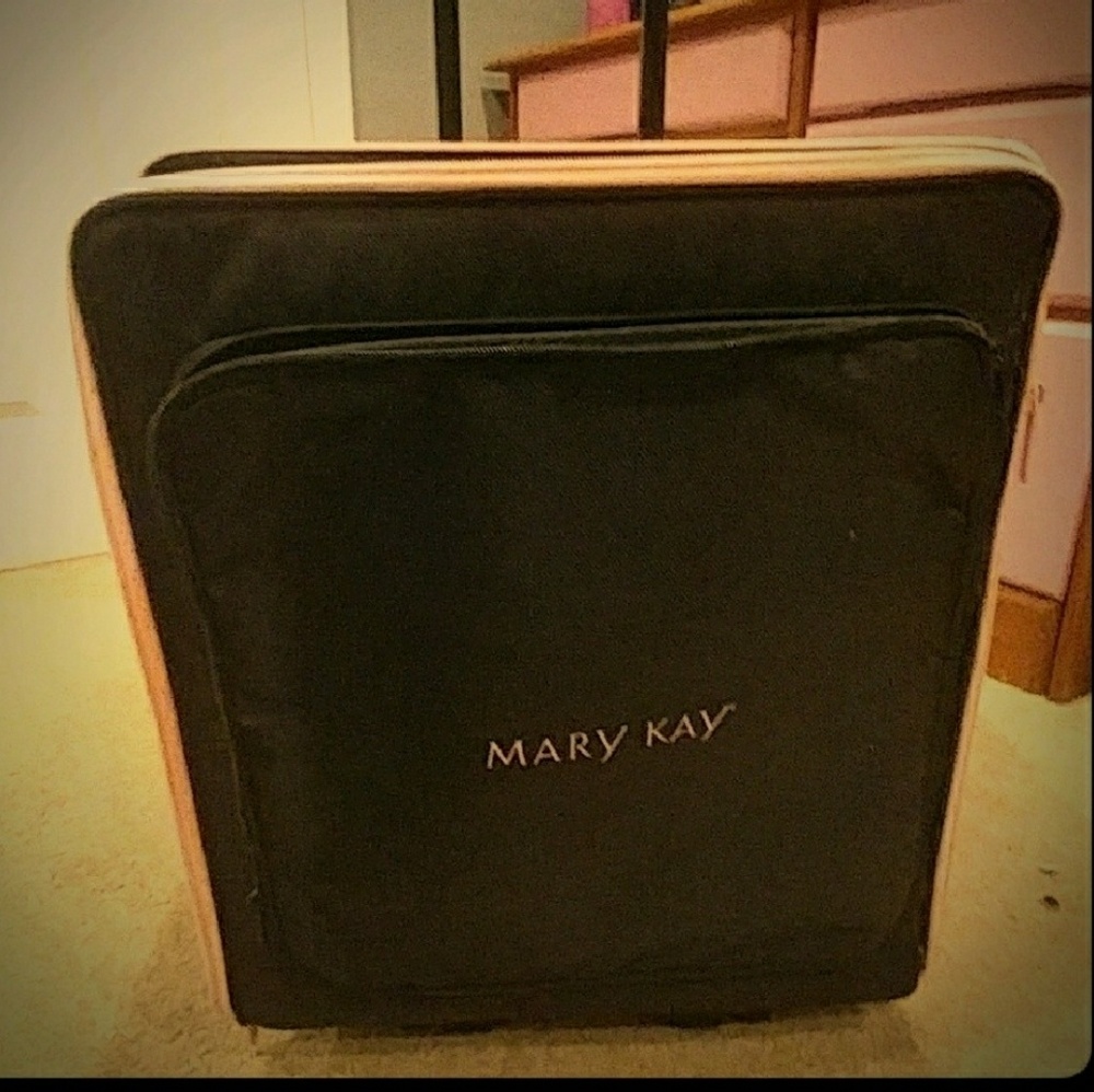 Make up case